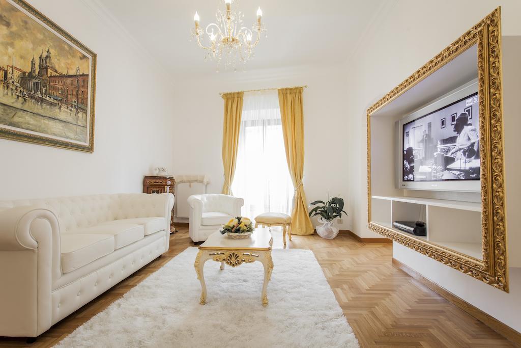 Apartment Sarandrea Rome
